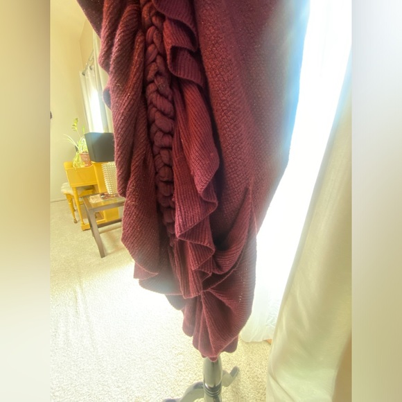 ✨🍇 Timeless Boho Elegance: Vintage Plum Sparkle Cardigan 🍇✨ - Picture 6 of 11